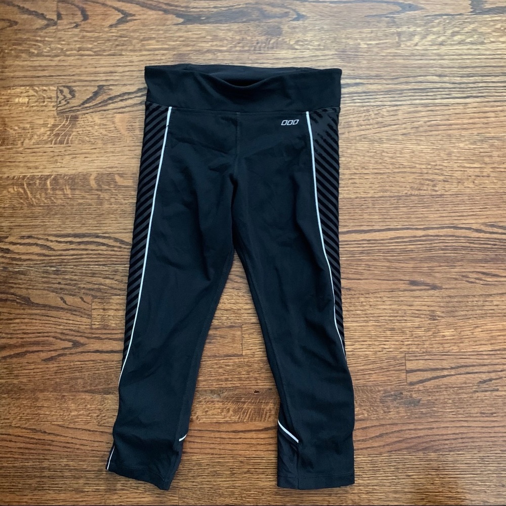 Lorna Jane crop leggings